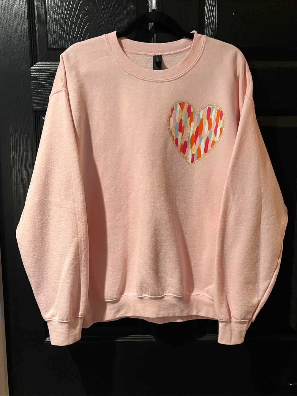 Pink Heart-Appliqué Kentucky Crewneck Sweatshirt